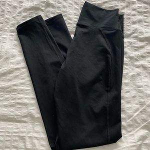 Fabletics 7/8th leggings.